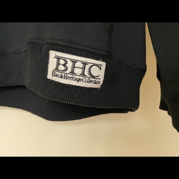 Black First Star Tuskegee airmen Crewneck - Picture 4 of 13